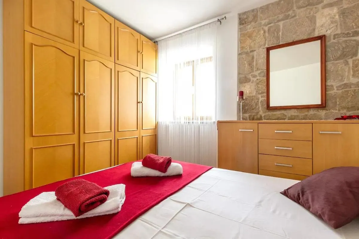 Aparrtment Terra- Combine Beach&Old Town Apartment