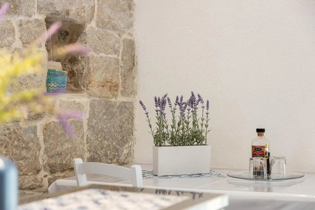 Aparrtment Terra- Combine Beach&Old Town Split Apartmán